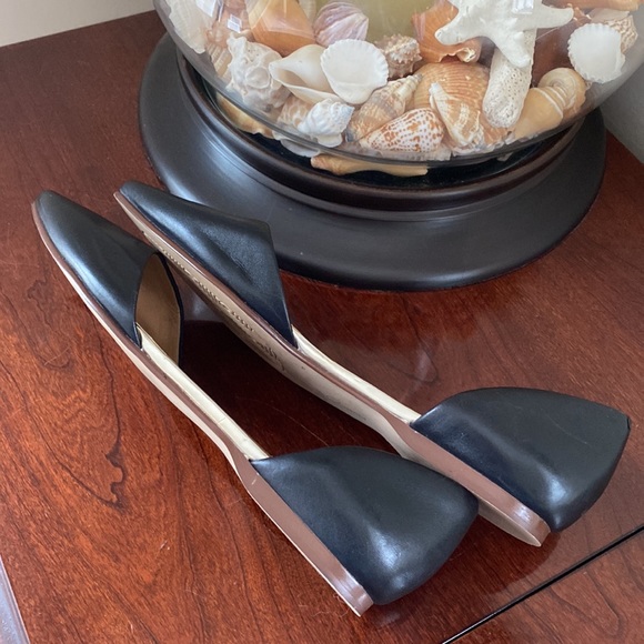 Halogen Black Leather Pointed Toe Slip On Flat Shoes Size 8 - Picture 7 of 14